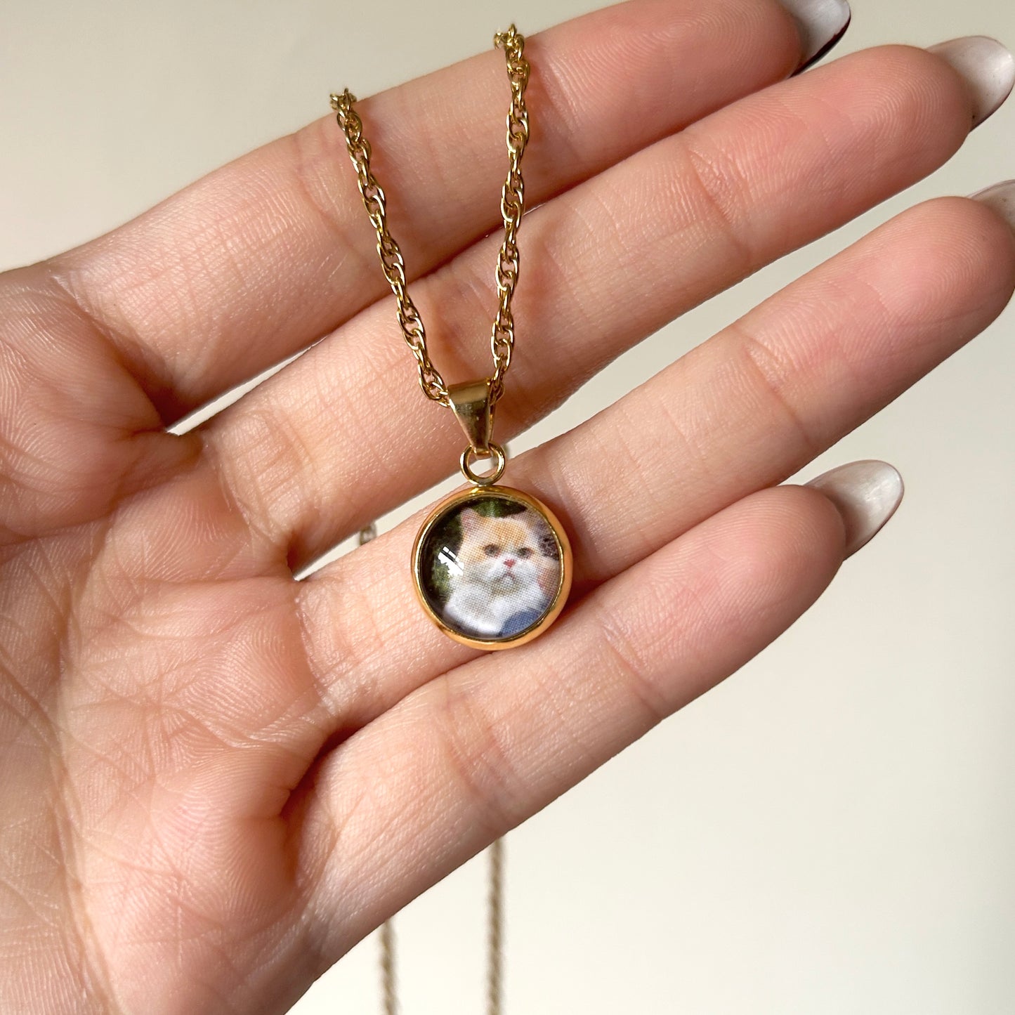 encapsulated necklaces (customizable image)