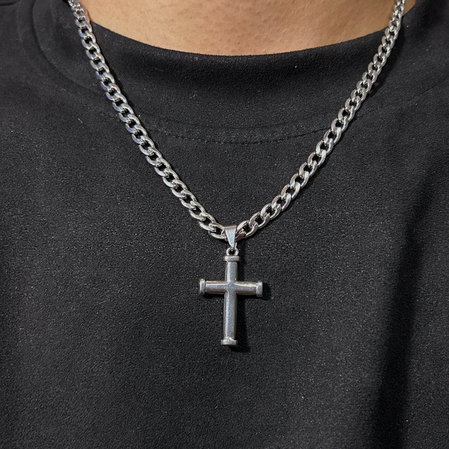 urban creed necklace