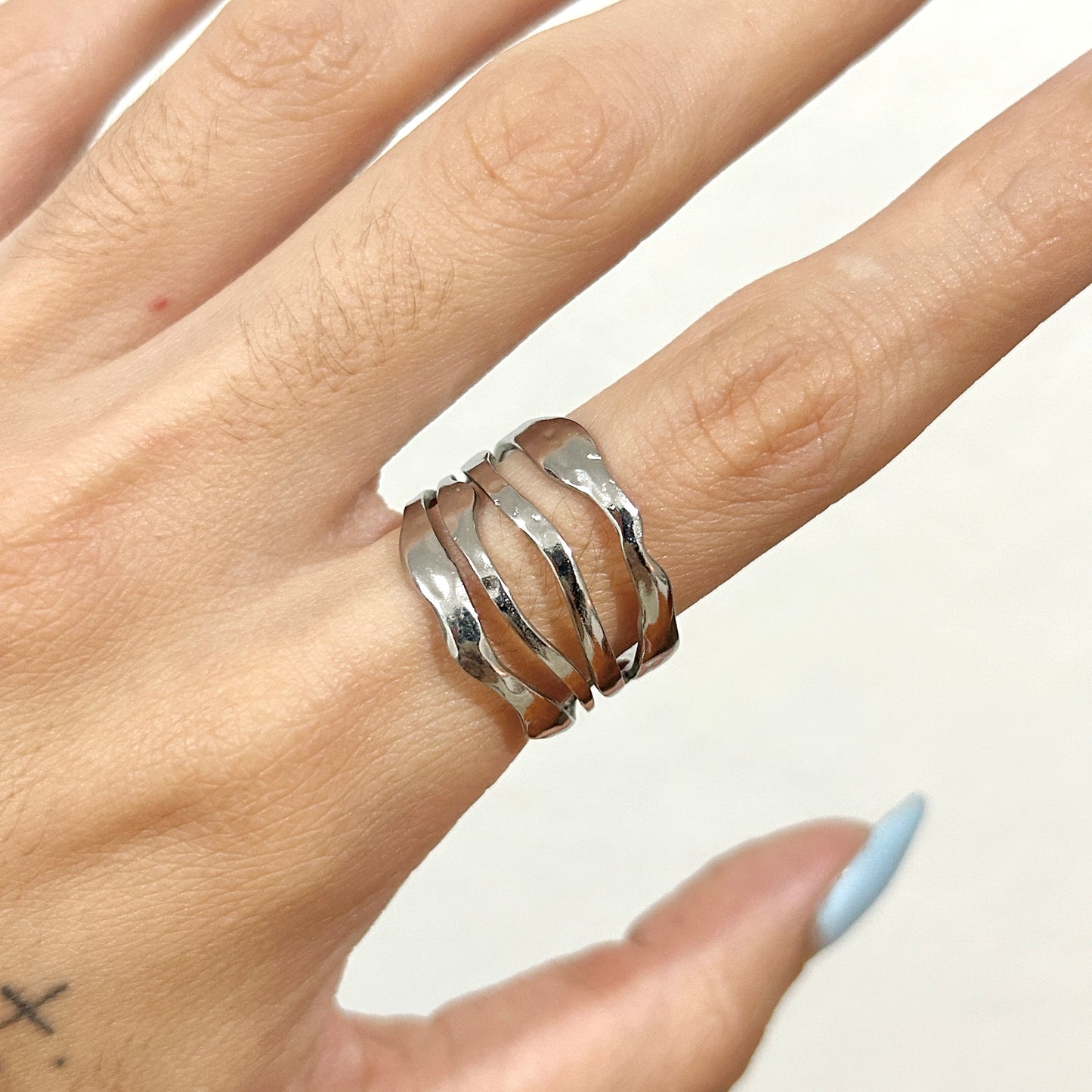 criss cross ring
