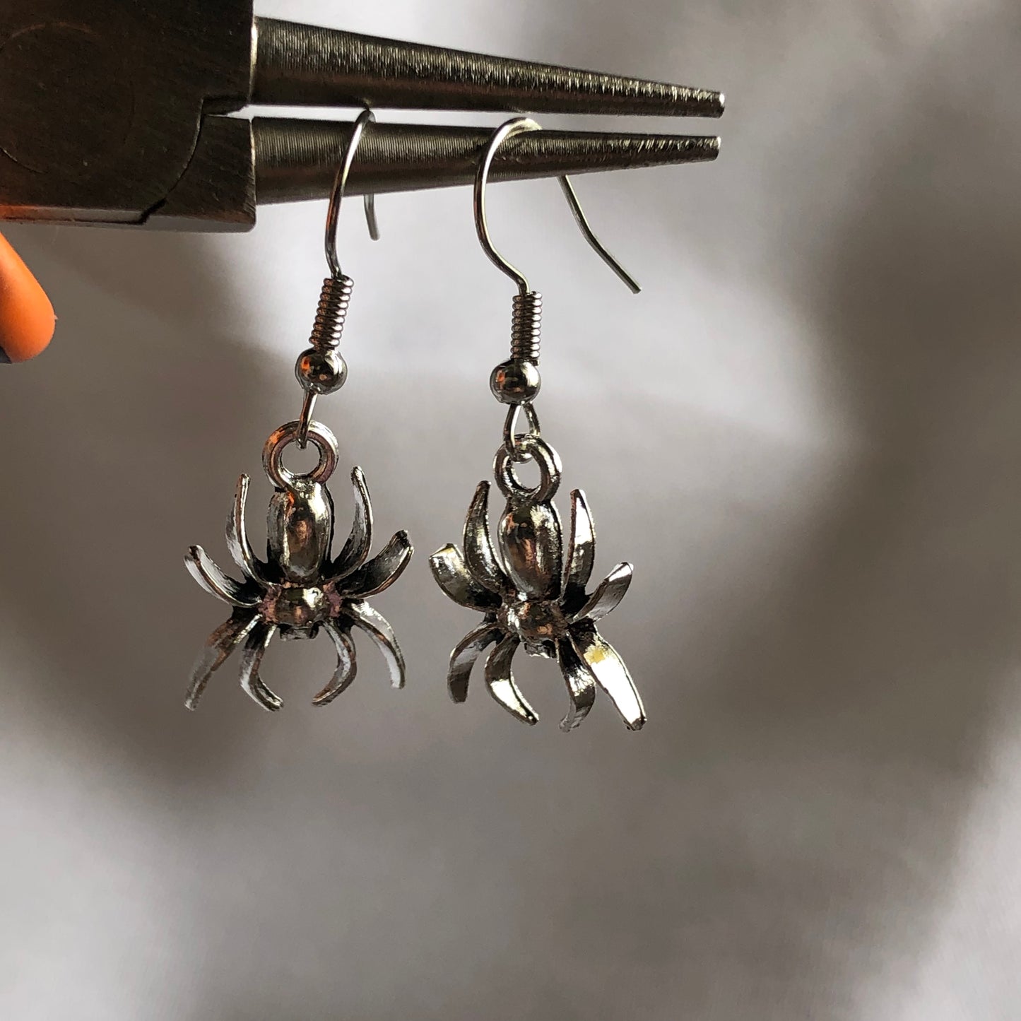 spider earrings