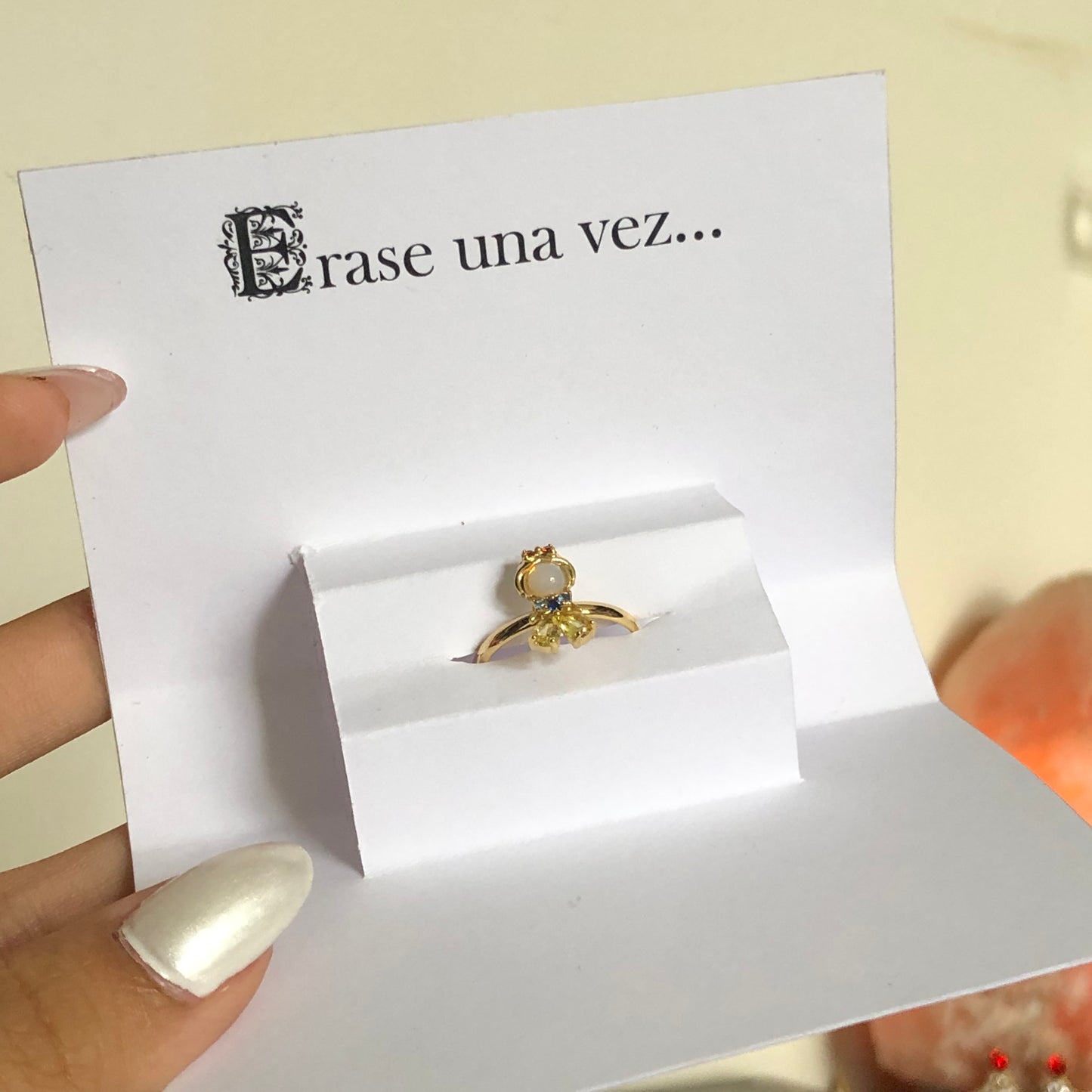 “Snow White” ring