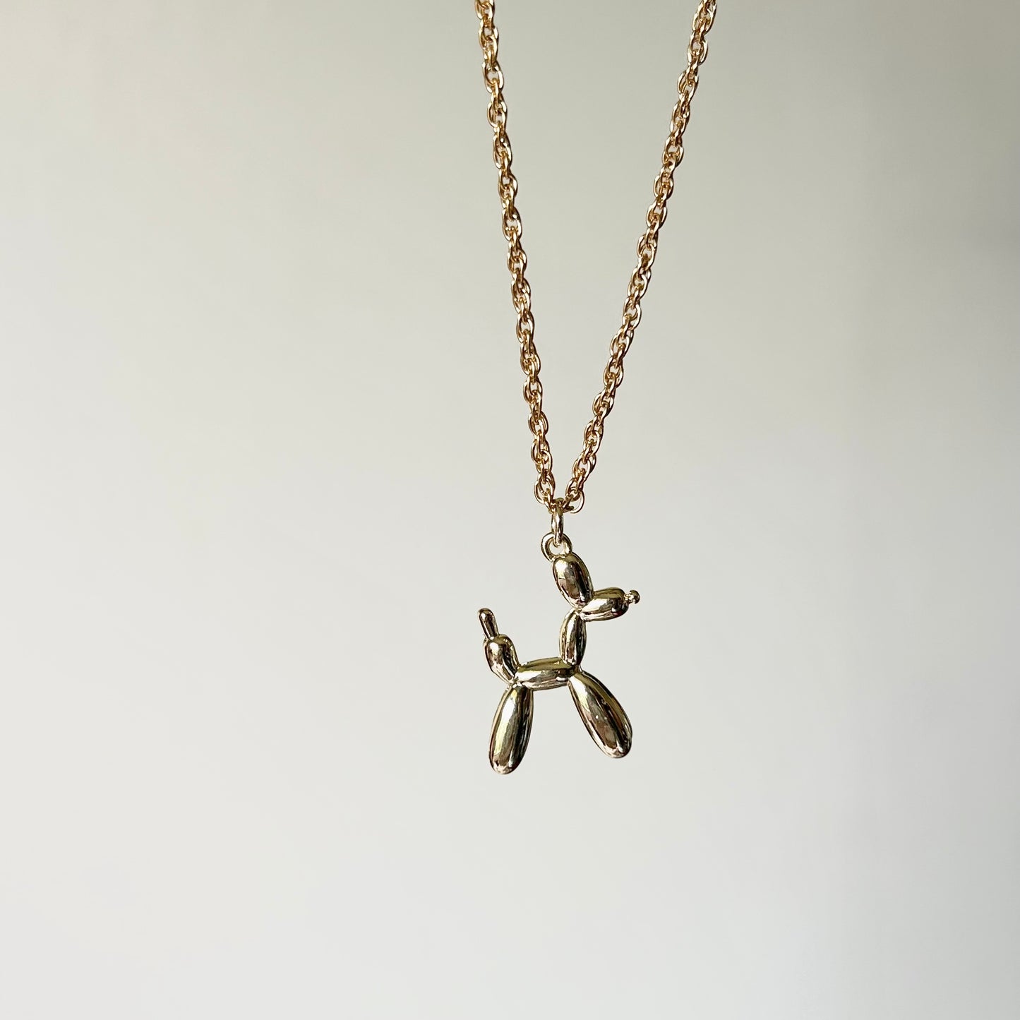 balloon dog necklace