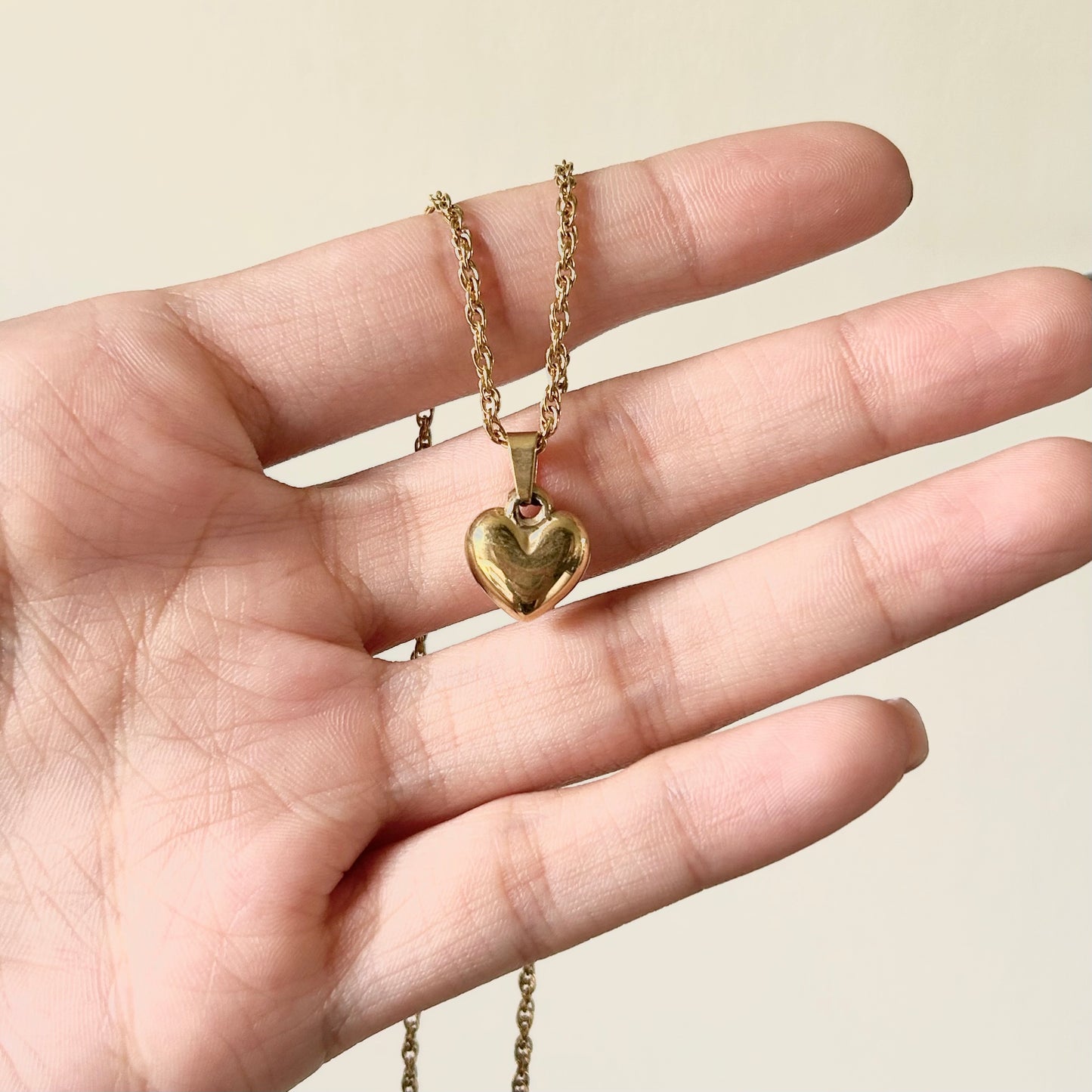 tiny beat necklace