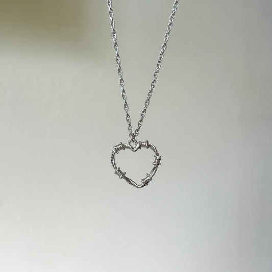 spike heart necklace