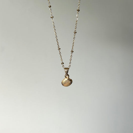 sandy shores necklace