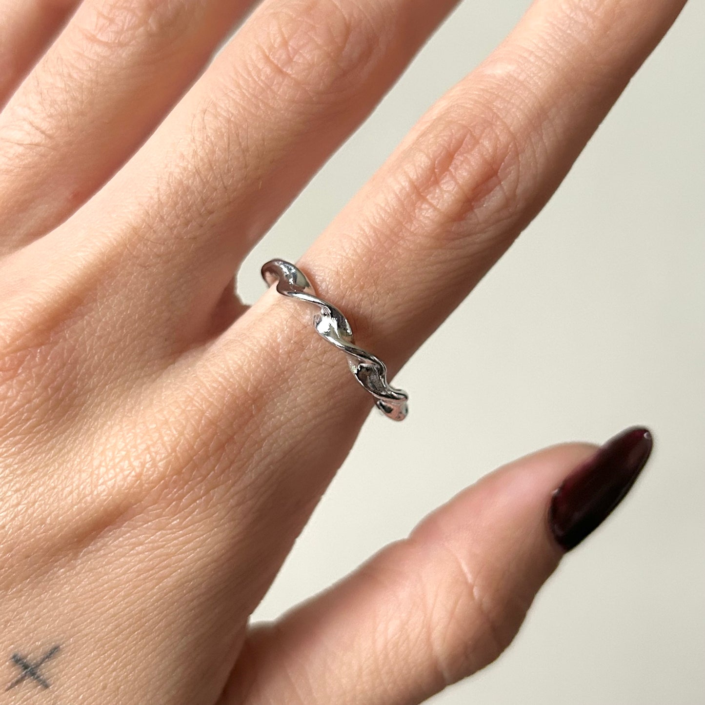 silver twist ring