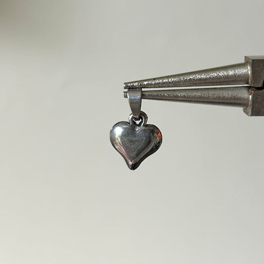 charm tiny heart
