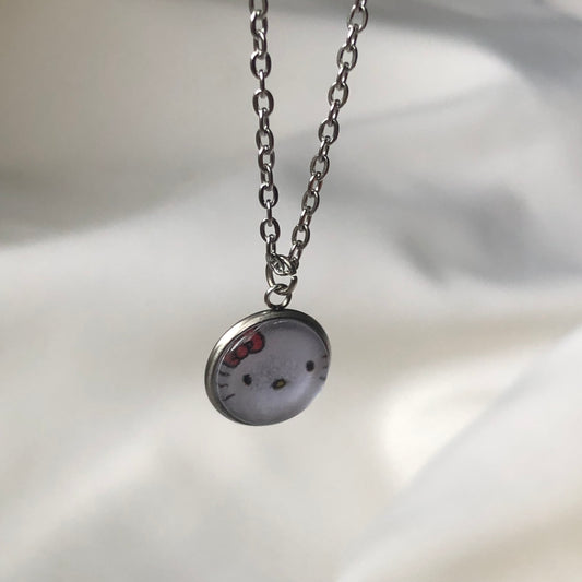 hello kitty necklace